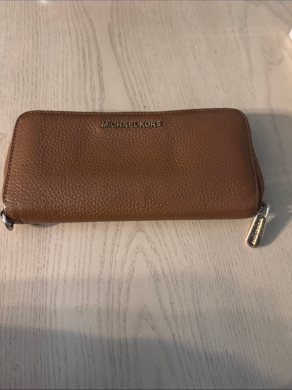Michael Kors Men's Tan Pebbled Zip Wallet